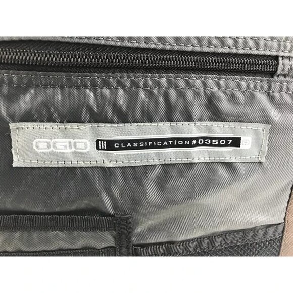 Ogio Brown Classification #03507 Key Clip Organizer Panel Shoulder/Messenger Bag - Picture 16 of 16